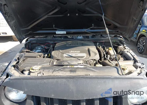 2016 Jeep Wrangler Unlimited Sport z USA, uszkodzony, nr VIN 1C4BJWDG2GL135554